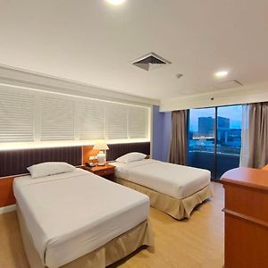 Ebina House - Sha Extra Plus
